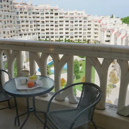 саут на плажа - South On The Apartament Warna